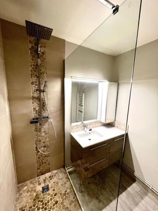 לה רושל Superbe Appartement Avec Parking מראה חיצוני תמונה